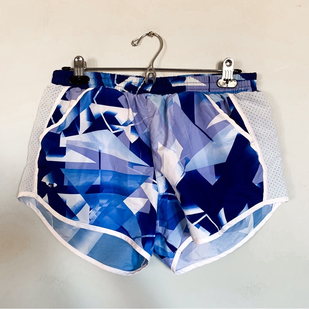 Under Armour • Shorts